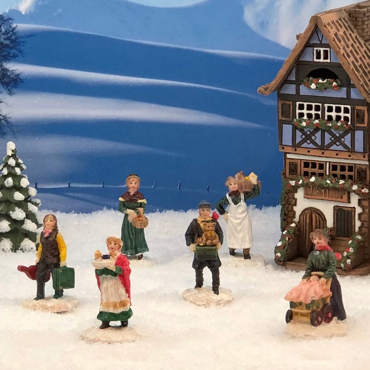 18697-B Figures 6-fold assorted