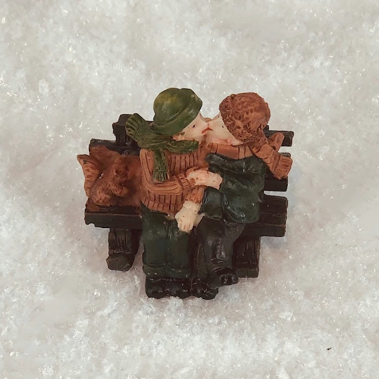 26194 Lovers on a bench