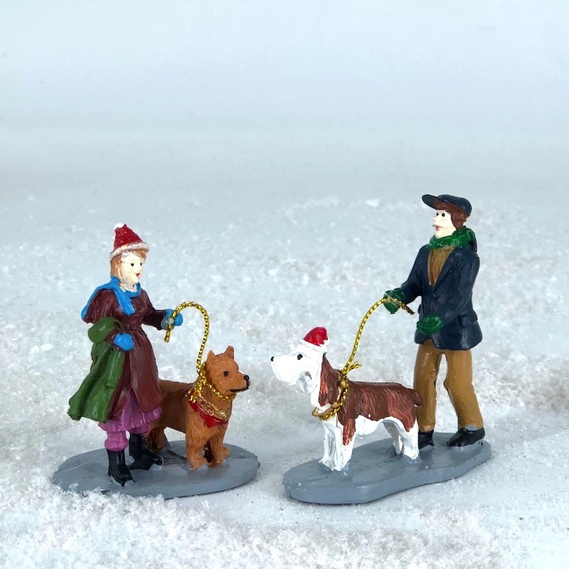300100 Man with Dog Set of 2