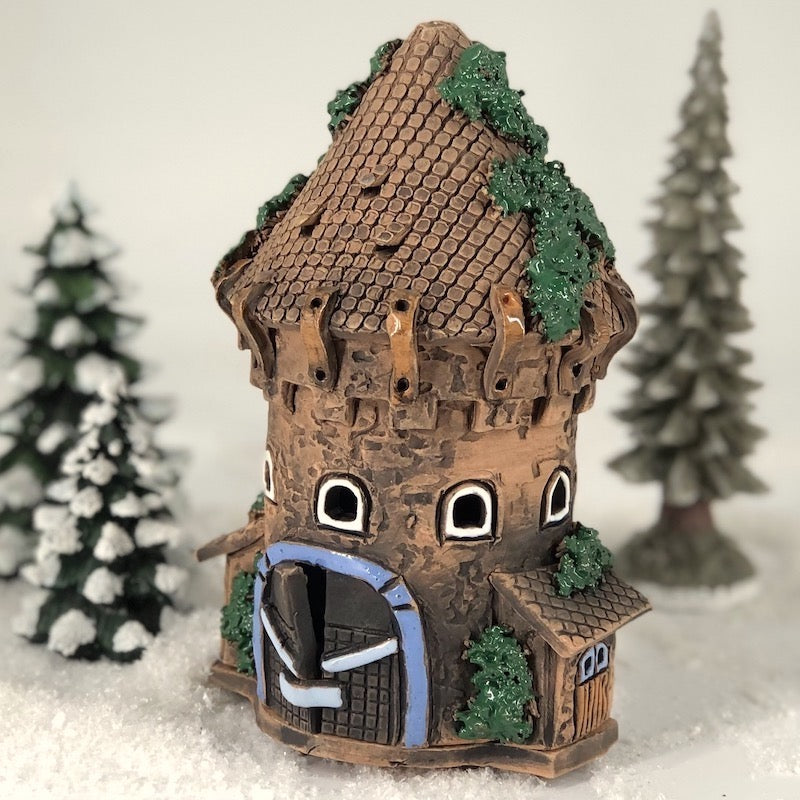 A021 Knight's Tower