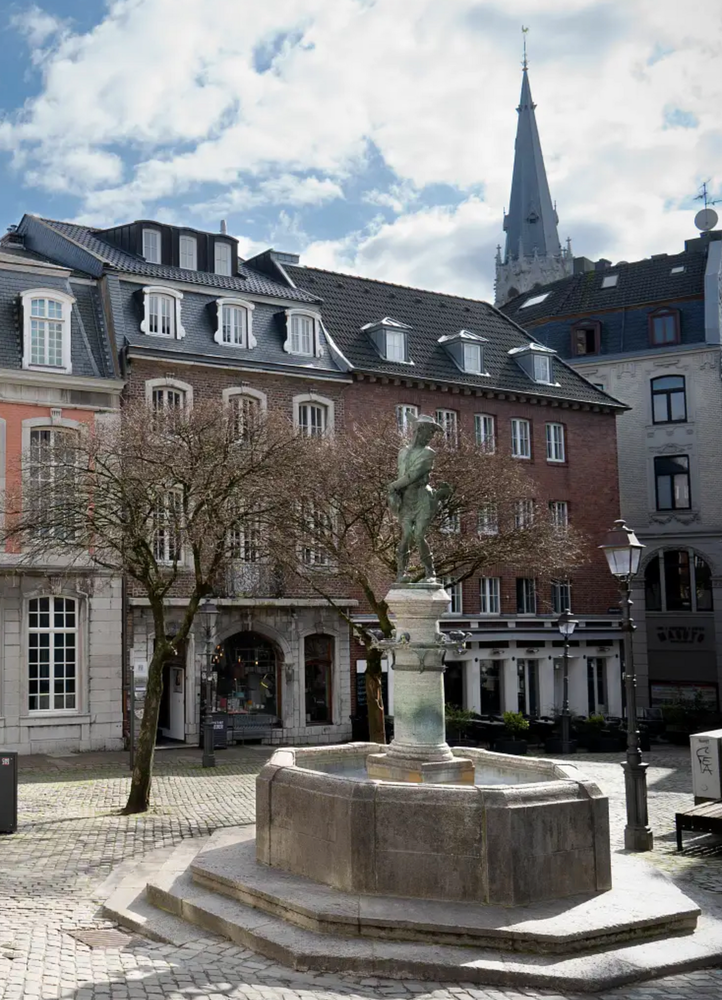 B271 Hühnermarkt Aachen