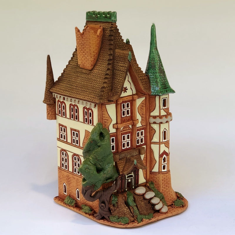 F012 Forest Castle