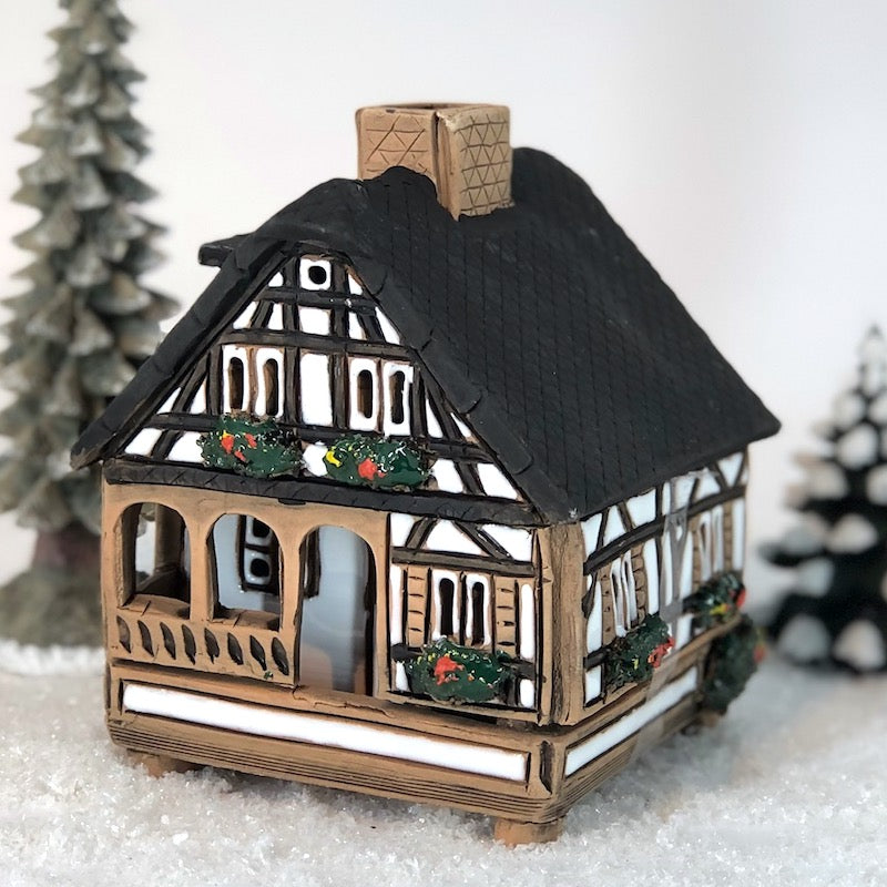 A518 Half-timbered house with veranda