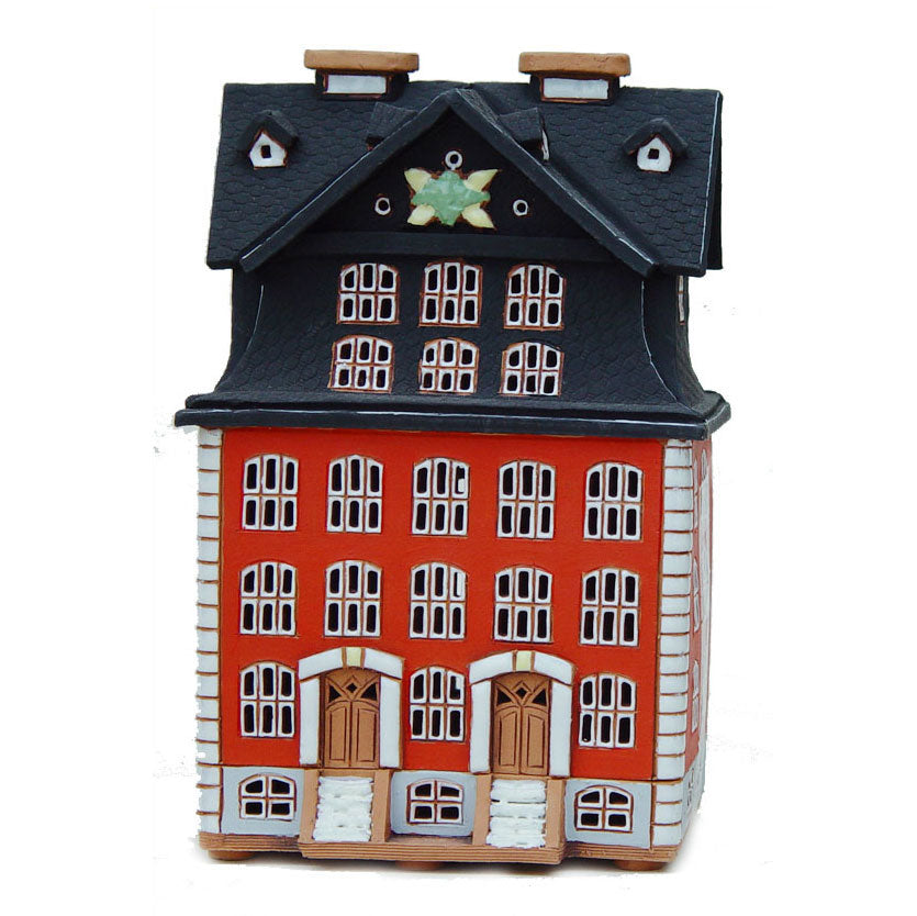 D023 Red House - Monschau