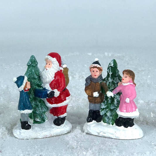 648380B Santa Claus with Christmas figures