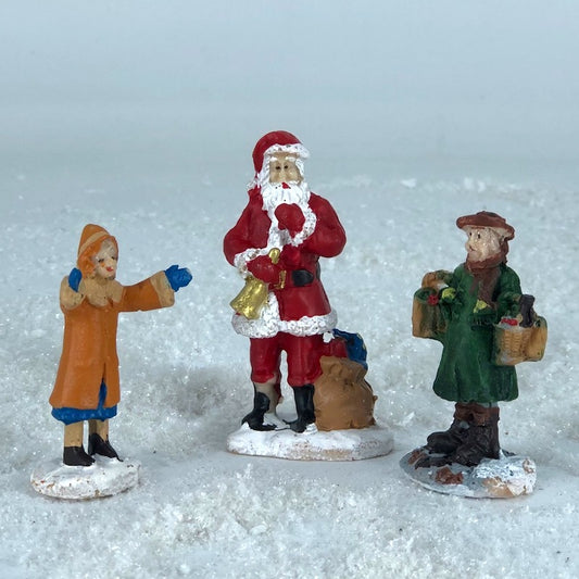 911980C Santa Claus with Christmas figures