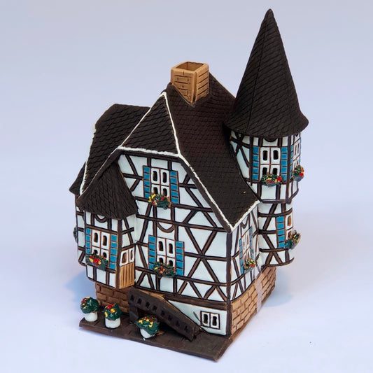 C002 Hunting Lodge