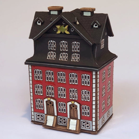 D023 Red House - Monschau