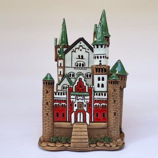 E150 Neuschwanstein Castle small